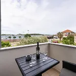 Spacious By The Sea In Srima, Vodice *