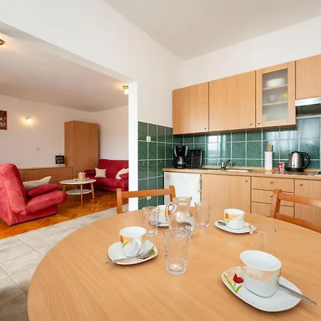 Apartmán Spacious By The Sea In Srima, Vodice Srima