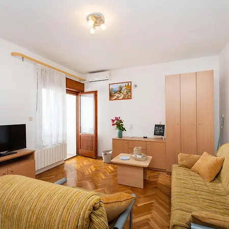 Apartamento Spacious By The Sea In Srima, Vodice *