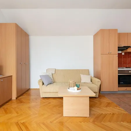 Spacious By The Sea In Srima, Vodice
