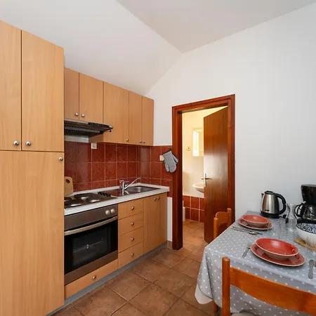 Spacious By The Sea In Srima, Vodice Apartmán Srima