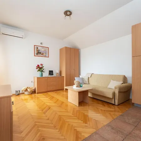Apartmán Spacious By The Sea In Srima, Vodice *
