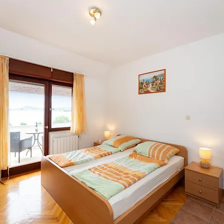Spacious By The Sea In Srima, Vodice Srima