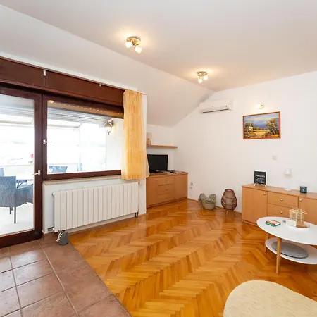 Spacious By The Sea In Srima, Vodice * Srima