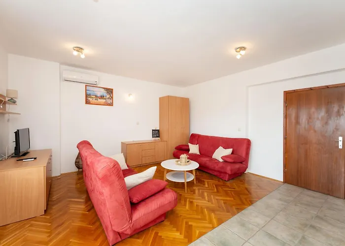 Appartement Spacious By The Sea In Srima, Vodice Srima