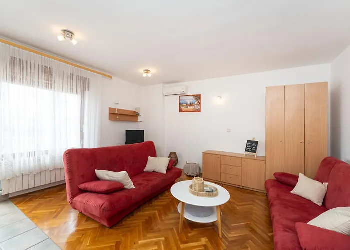 Apartamento Spacious By The Sea In Srima, Vodice