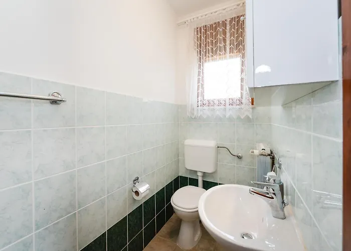 Appartement Spacious By The Sea In Srima, Vodice