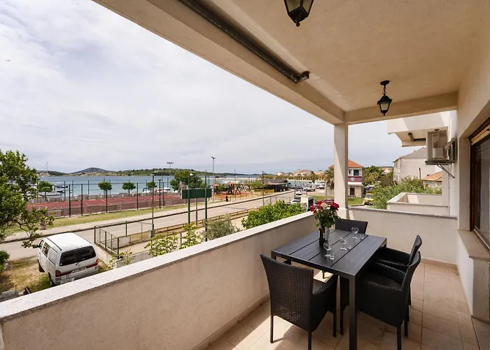 Apartamento Spacious By The Sea In Srima, Vodice Srima