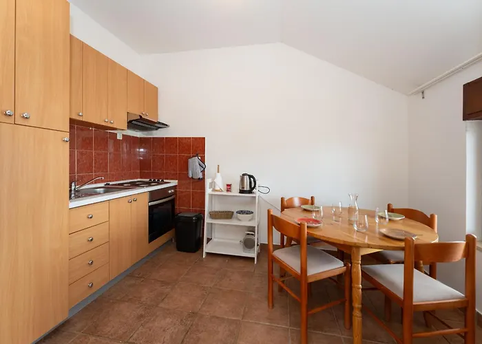 Spacious By The Sea In Srima, Vodice Srima