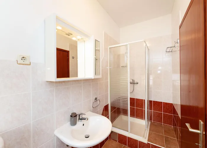 Spacious By The Sea In Srima, Vodice * Srima