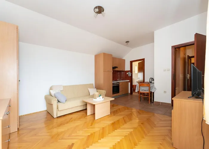 Spacious By The Sea In Srima, Vodice Apartamento Srima