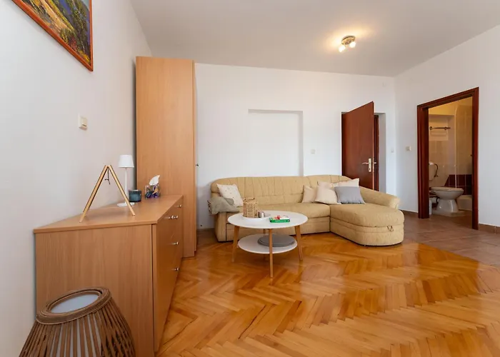 Spacious By The Sea In Srima, Vodice Appartement Srima